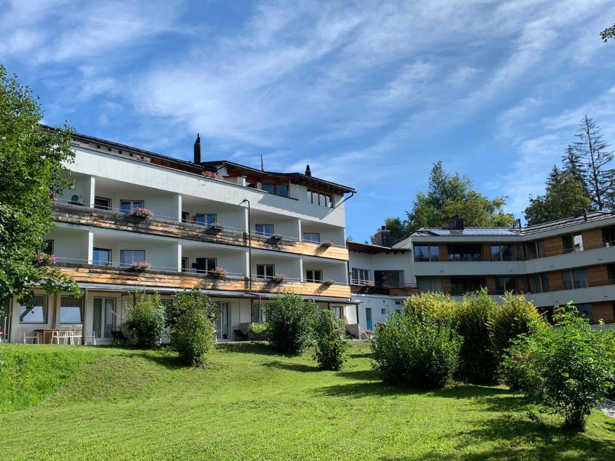 Hotel Haus Am Waldrand Flims Exterior photo